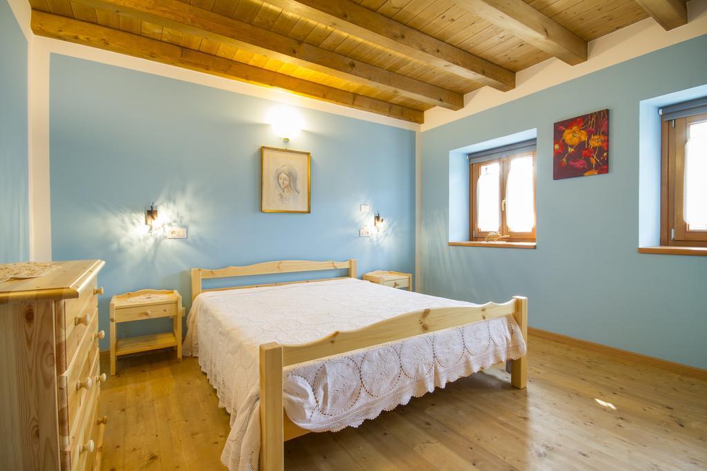 Вілла Casa Delle Noci Grimacco Номер фото